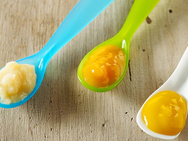 Easy 3 Step Guide To Introduce Solids Easy 3 Step Guide To Introduce Solids