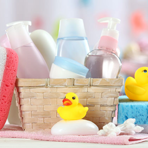 Bathing baby & toilet training Bathing baby & toilet training