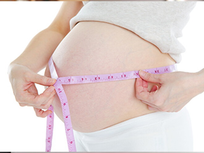 Managing Stretch Marks and Body Changes During Pregnancy